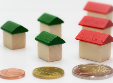 как взять ипотеку с долгами у приставов и просрочками в 2026 - фото - 1